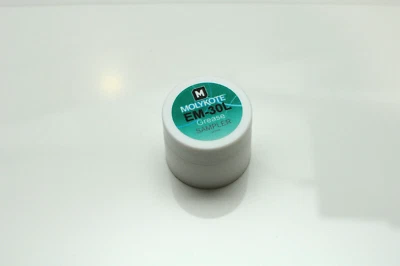 MOLYKOTE EM-30L Plastic Safe Lens Grease 7.5g  - Original Sampler Made in Japan - Image 1 of 2