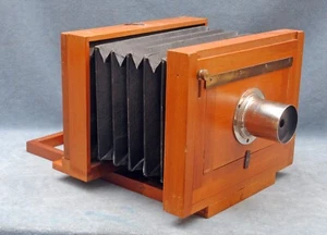 1880s UNKNOWN SCOVILL 5X8 FIELD CAMERA, SYCAMORE, FOLDING PLATFORM, NO SWING - Picture 1 of 6