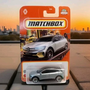 Matchbox🚦70th Anniversary *Renault Megane* '2022 Series Diecast Car - Picture 1 of 3