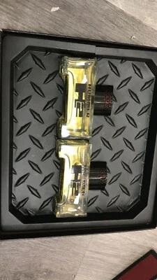 Подарочный набор Hummer H2 от Hummer — 125 мл туалетная вода + 125 мл после бритья (коробка разорвана) (редкая) - Изображение 1 из 4