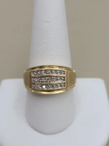 k892 Men's Stylish 10kt Yellow Gold Three Row Diamond Ring - Picture 1 of 6