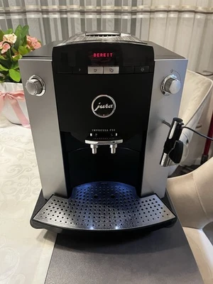 JURA Impressa F50 , Top Zustand, frisch revidiert, - Bild 1 von 4