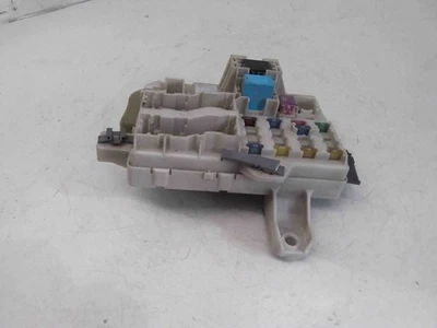 Modulo scatola fusibili MAZDA 6 Hatchback GG 2.0 Diesel 100kw 2002 27591489 - Immagine 1 di 4