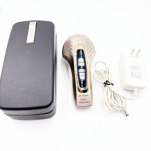 Dispositivo de equipo facial premium ARTISTIC&CO Dr.Arrivo Ghost dorado probado en belleza - Imagen 1 de 5