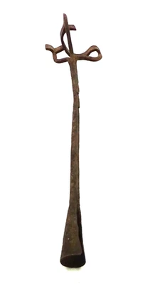 古董“H C”或“Y S”或? 牛畜牧品牌铁杆 #936 — 第 1/4 张图片