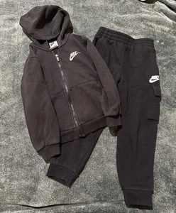 Boys Set Size 5 - Picture 1 of 4