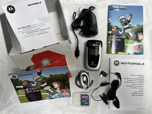 Motorola/Vodafone V360V (Used/Locked/Power’s Up) - Picture 1 of 7