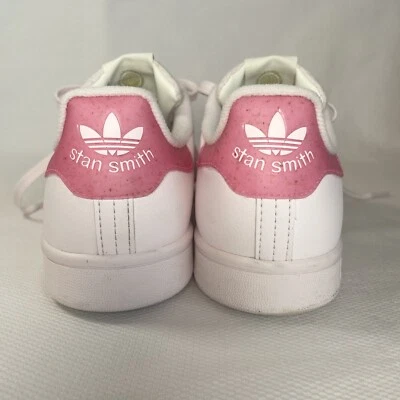 Women's Adidas STAN SMITH SHOES HQ6669 Size 7.5 Almost Pink Vegan EUC - Image 1 of 4