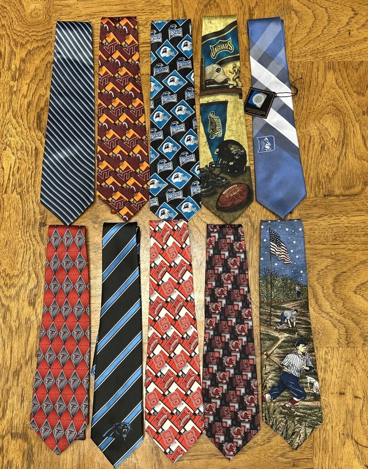 Lote de 10 corbatas para hombre con temática deportiva surtidas nuevas con etiquetas/usadas  Foto 1 de 4
