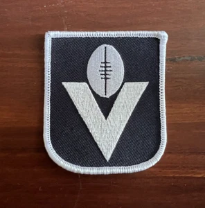 VFL Patch 1982 - 1986 embroidered sew-on shield badge football jumper AFL footy - Picture 1 of 16