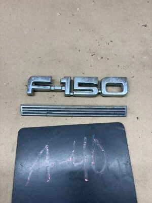 Ford f150 1987 1991 emblemas insignias 87 88 89 90 91 1988 1989 1990 F-150 modo base Foto 1 de 4