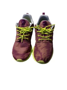 Nike Roshe One Running Shoes Women’s Size 8 Plum & Lime Sneakers FAST SHIP - Picture 1 of 17