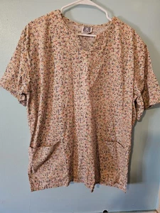 Barco Brand Multicolor Print On Beige Scrub Top - sz L - Picture 1 of 4