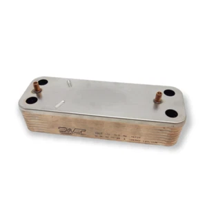 SCAMBIATORE ACQUA 16 PIASTRE COMPATIBILE BAXI JJJ005653680 CALDAIA LUNA AIR 310 - Picture 1 of 1