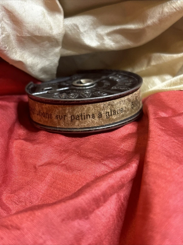 films pathe baby pellicule 9.5 mm l evolution du patin a glace - Photo 1/1