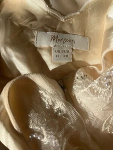 wedding dress size 12 - Picture 1 of 8