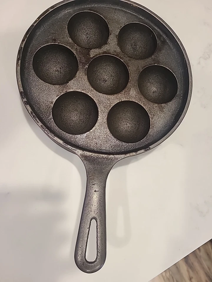 Vintage! GRISWOLD #962 (Made in USA) Aebleskiver CAST IRON Danish Pancake Pan - Image 1 of 4