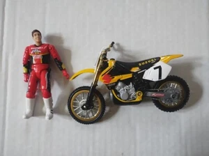 Motocross Travis Pastrana #199 Suzuki DC 3.75" Action Figure w/bike - Picture 1 of 17
