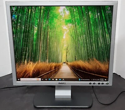 DELL ULTRASHARP SP1908FPT 19" LCD MONITOR with Power cord - Image 1 of 4
