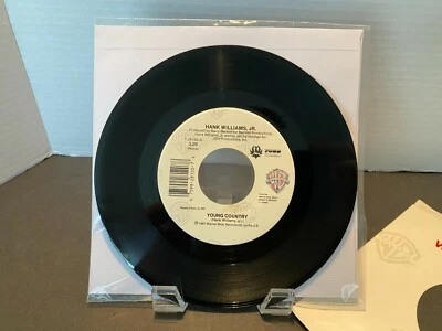 •Hank Williams Jr. * Young Country * Warner 7-28120 •Single Specialty •7” Vinyl• - Image 1 of 3
