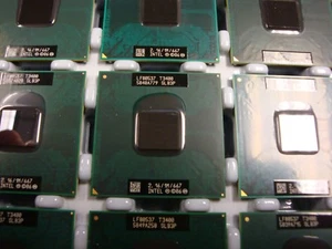 New Intel Dual Core T3400 2.16G 1MB 667 SLB3P Socket P CPU - Picture 1 of 2