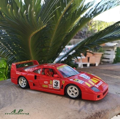 modellino auto 1/18 Ferrari f40  Bburago modellini da collezione diecast - Immagine 1 di 4