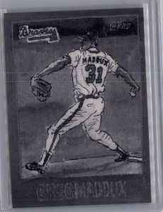 2025 Topps Shoebox Treasures Andy Friedman  Grayscale 73/75  Greg Maddux - Picture 1 of 2