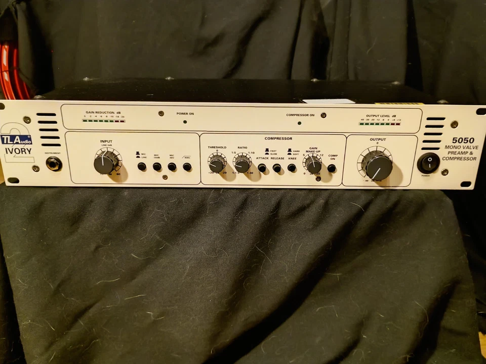 Tla 5050 Mono Valve Pre Amp Compressor - Image 1 of 4