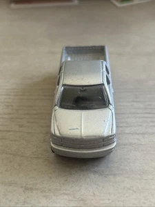 Maisto Speed Wheels 1999-2002 Chevrolet Silverado 1500 Pickup Truck Silver 1:64 - Picture 1 of 5