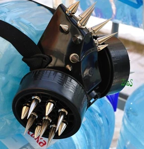 Black Cyber Mask Cyber Goth Respirator Gas Mask 28 Metal Spikes Steampunk Gothic - Picture 1 of 6