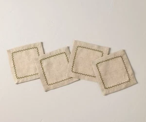 Hearth & Hand With Magnolia Set Of 4 Embroidered Border Cocktail Napkins... New - Picture 1 of 3