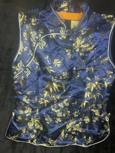 Top sin mangas MiMi azul y dorado inspirado en Asia XL - necesita una puntada en el clip - Imagen 1 de 4