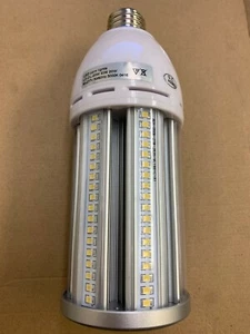 Corn Lights: LED LD-CL-20W E26 20W, 90-277V 50/60Hz, 5000K 0416 - White - Picture 1 of 1