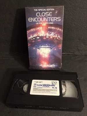Close Encounters Of The Third Kind Special Edition 1993 VHS Tape pre-owned - Image 1 of 4