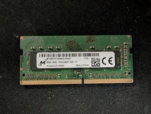 USED Micron 8 GB (1x8GB) MTA8ATF1G64HZ-2G3E1 PC4-2400T Laptop Memory RAM - Picture 1 of 1
