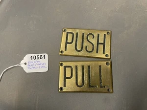 10561 PLACAS DE PUERTA DE LATÓN VINTAGE PUSH & PULL ORIGINALES J DAY ST2 JD1082 - Imagen 1 de 5