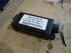 Jaguar S-Type XJ X350 Electronic Park Brake Module. 2W93-2C496-AF. 2003-08 - Picture 1 of 1