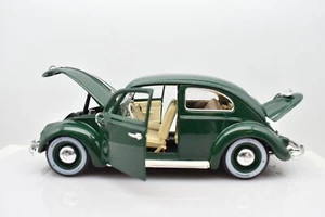 Modellino auto VOLKSWAGEN KAFER BEETLE scala 1:18 Burago diecast collezione car - Foto 1 di 9