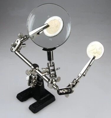 Dritte Hand mit Lupe 2,5fach Helfende Hand Fixierhilfe Löt Hilfe Platinenhalter - Bild 1 von 4