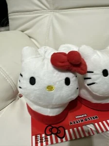 New Sanrio HELLO KITTY Women's Plush Slippers Sz Medium Large 7-8 Red Bow White - Picture 1 of 5
