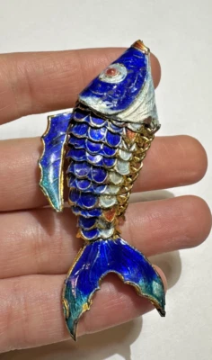 A Scaglie Grande Blu Giallo Cloisonne Guilloche Smalto Pesce Vintage - Immagine 1 di 4