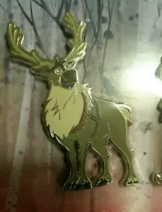 Pin Frozen 2 Sven solo Disney Land París DLP octubre 2019 - Imagen 1 de 4
