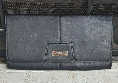 BCBG Paris Bolso sin asas Bolso de mano informal con logotipo negro cierre magnético Foto 1 de 4