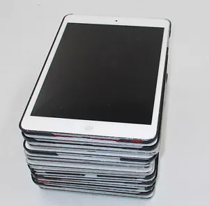 16 Pcs APPLE iPad mini 1 A1432 MD531B/A 12.7GB Silver sold as one lot - Picture 1 of 8