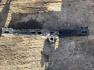 Toyota Prius Mk3 Frontverkleidung Slam Panel 09 bis 15 + Garantie - Bild 1 von 2