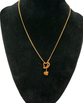 Collar Lariat Corazón Flotante AVON 15 1/2 pulgadas Cierre Anillo Primavera De Colección Foto 1 de 4