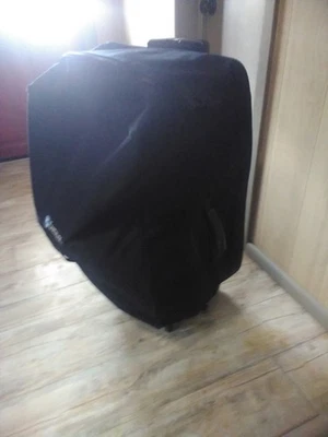 EarthLite Massage Bench, Massage Table, Earthlite, Used Massage Bench - Image 1 of 4