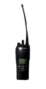 Motorola XTS2500 700/800MHz Model II P25 Digital Radio H46UCF9PW6BN FREE SHIP - Picture 1 of 12