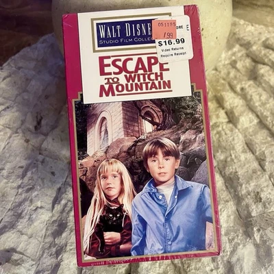 Escape To Witch Mountain VHS 1975 Sealed - Image 1 of 3