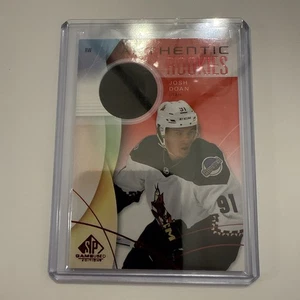 2024-25 Upper Deck Sp Gioco Usato - Autentico Rookies Josh Doan #209 Rosso (RC) - Foto 1 di 3